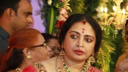 பார்த்திபன் சொல்வது முழக்க முழுக்க பொய்..! காதல் மற்றும் விவாகரத்து குறித்து உண்மையை போட்டுடைத்த நடிகை சீதா!