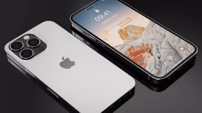 iOS 16 to come with walkie-talkie capabilities, support eSIM transfer via Bluetooth