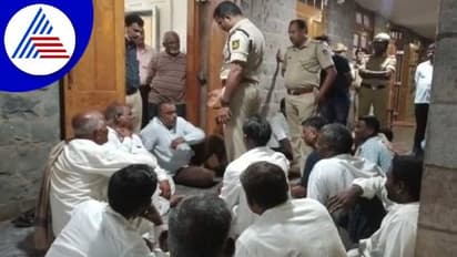 Belagavi: ಕುಡಿಯುವ ನೀರಿಗಾಗಿ ನೀರಾವರಿ ಇಲಾಖೆ ಅಧಿಕಾರಿಗಳ ಕೂಡಿ ಹಾಕಿ ಅನ್ನದಾತರ ಆಕ್ರೋಶ