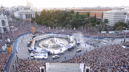 In Pics: Thousands of Real Madrid fans celebrate 35th La Liga crown with players