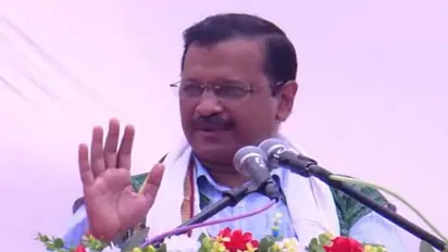 ಶಾಲೆಗಳು ಬದಲಾಗದಿದ್ರೆ ನನ್ನ ಒದ್ದು ಹೊರಹಾಕಿ, ಗುಜರಾತ್ ನಲ್ಲಿ ಗುಡುಗಿದ ಅರವಿಂದ್ ಕೇಜ್ರಿವಾಲ್!