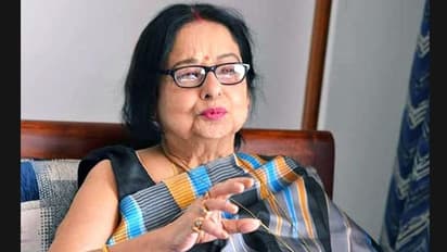 চিকিৎসকদের কড়া পর্যবেক্ষণে রয়েছেন মাধবী মুখোপাধ্যায়, কেমন আছেন 'চারুলতা'?