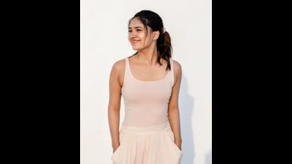 அட..லேடி சூப்பர் ஸ்டார் மாதிரியே இருக்காங்களே!..வைரலாகும் வாணி போஜனின் நியூ லுக்