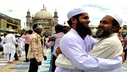 यूपी में 31 हजार से अधिक स्थानों पर अदा होगी ईद की नमाज, अफवाहों से बचने के लिए पुलिस ने बनाया खास प्लान