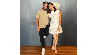 অনুষ্কার ছবিতে বিরাটের মন্তব্য দেখে হতভম্ব সকলে, দেখে নিন সোশ্যাল মিডিয়ায় কী লিখলেন