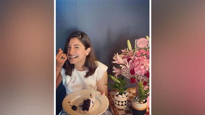  Anushka Sharma ಅವರ ಬರ್ತ್‌ಡೇ ಡ್ರೆಸ್‌ ಬೆಲೆ ಎಷ್ಷು ಗೊತ್ತಾ? 