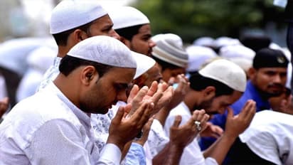 কেন হয় বকরি ঈদ? জানুন কেনই দেওয়া হয় কুরবানি 