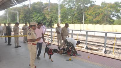 ഗര്ഭിണിയെ കൂട്ടബലംത്സംഗം ചെയ്തവരെ ഹൈദരാബാദ് മാതൃകയില് വെടിവച്ചു കൊല്ലണമെന്ന് പ്രതിപക്ഷം