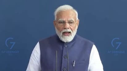 ప్రధాని మోడీ పర్యటనకు ముందు.. కీలక సబ్మెరైన ప్రాజెక్టు నుంచి తప్పుకున్న ఫ్రాన్స్.. కారణం ఇదేనంటా..!