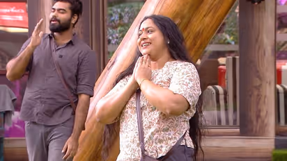 Bigg Boss: നിമിഷയ്ക്ക് മുന്നില്‍ മുട്ടുമടക്കി ലക്ഷ്മി, 'ജാവോ'യില്‍ സ്റ്റാറായി ബ്ലെസ്ലി 