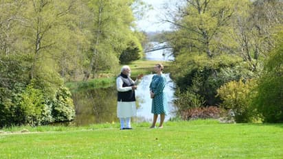 డెన్మార్క్కు చేరుకున్న మోదీ: ఆ దేశ ప్రధాని మెట్టి ఫ్రెడరిక్సెన్తో ప్రత్యేక చర్చలు..