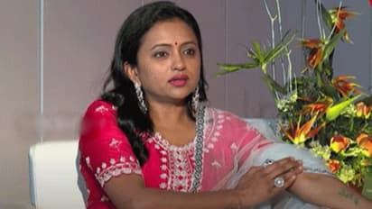 పాపులారిటీలో యాంకర్ సుమను వెనక్కి నెట్టిన ఆ ముగ్గురు బుల్లితెర స్టార్స్... టాప్ 5 వీరే!