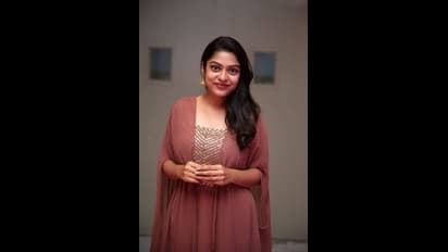 varsha bollamma : கண் தானம் செய்த பிகில் பட நடிகை... ரியல் ‘சிங்கப்பெண்’ என பாராட்டும் ரசிகர்கள்