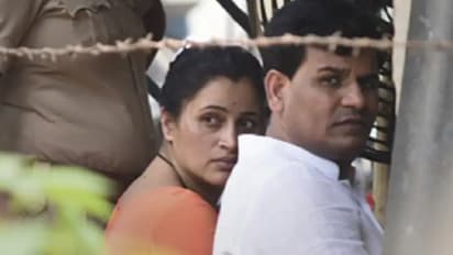 सांसद नवनीत राणा और पति को 11 दिन बाद जमानत, लेकिन माननी होंगी ये बड़ी शर्तें, नहीं तो कैंसिल हो जाएगी बेल