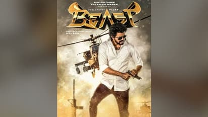 விஜயை இயக்கும் டான் இயக்குனர்..வைரலாகும் மெர்சல் போட்டோ!