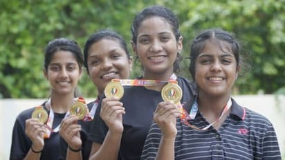 കേരള ഗെയിംസ് 2022: ബാഡ്മിന്റണ് കോര്ട്ട് പിടിച്ചടക്കി കോഴിക്കോടും എറണാകുളവും