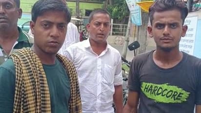 পিস্তলের বাট দিয়ে মেরেও পার পেল না 'মোবাইল চোর', বেধড়ক মেরে অভিযুক্তকে পুলিশের হাতে দিল জনতা