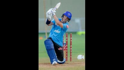 IPL 2022, DC vs SRH: Netizens laud Delhi's Powell-Warner half-centuries; Malik fires at 157 km/h