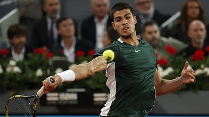 ನಡಾಲ್, ಜೋಕೋವಿಚ್, ಜ್ವರೇವ್ ಮಣಿಸಿ ಮ್ಯಾಡ್ರಿಡ್ ಓಪನ್ ಗೆದ್ದ ಕಾರ್ಲೋಸ್..!