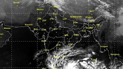 ”வங்க கடலில் உருவாகிறது புயல்”.. சூறாவளி காற்றும் வீசும்.. எந்தெந்த மாவட்டங்களில் மழை..! வானிலை மையம் அலர்ட்..