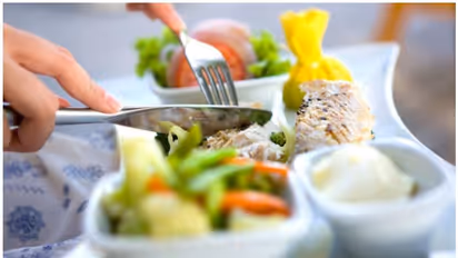 Foods Cause Shigella : ഷിഗല്ല ; ഭക്ഷണകാര്യത്തിൽ ശ്രദ്ധിക്കേണ്ട ചിലത്...