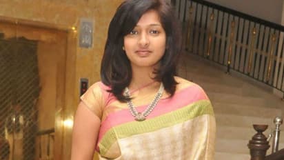 மோடிதான் எனது ஒரே தலைவர்.. கட்சி பொறுப்பு பறிபோன சோகத்தில் காயத்ரி ரகுராம் ட்வீட்..!