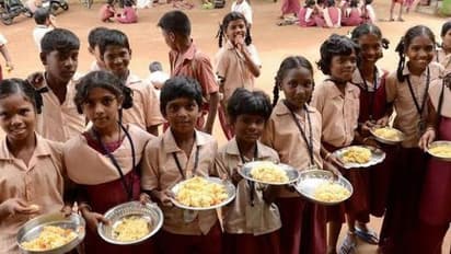 காலைச்சிற்றுண்டி" திட்டத்திற்கு  கலைஞர் பெயர் வையுங்க.. முந்தியடித்து ஆலோசனை சொல்லும் ஆசிரியர்கள் சங்கம்.  