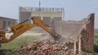 ಗೋವಿಗೆ ಚಿತ್ರಹಿಂಸೆ ನೀಡಿ ಕೊಂದ ಆರೋಪಿಗಳ ಮನೆ ಧ್ವಂಸಗೊಳಿಸಿ ಮಧ್ಯಪ್ರದೇಶ ಸರ್ಕಾರ!