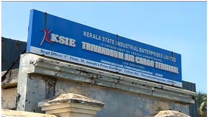 കെഎസ്ഐഇക്ക് ലൈസന്സ് പുതുക്കി നല്കുന്നില്ല: തിരുവനന്തപുരം വിമാനത്താവളത്തില് ചരക്കുനീക്കം പ്രതിസന്ധിയില്