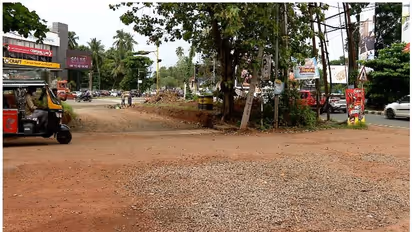 ഒരിക്കലും തീരാത്ത ടാറിംഗ്! കോഴിക്കോട് മലാപ്പറമ്പില് യാത്രക്കാര് ദുരിതത്തില്