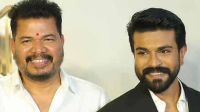 #RC15:చరణ్ - శంకర్ సినిమాలో భారీ మార్పు, ఏమైనా గొడవ లేక...?