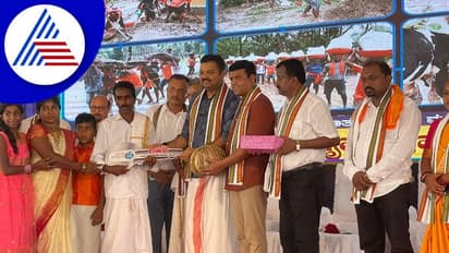 ನೆರೆ ಸಂತ್ರಸ್ತರ ಬದುಕು ಕಟ್ಟಿದ ಬದುಕು ಕಟ್ಟೋಣ ಟೀಂ: ಬೆಳ್ತಂಗಡಿಯಲ್ಲಿ 12 ಮನೆ ಗೃಹ ಪ್ರವೇಶ