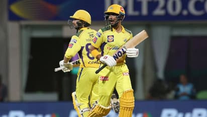 IPL 2022 : കോണ്‍വെ- റിതുരാജ് തുടക്കമിട്ടു, ഫിനിഷറായി ധോണി; ഡല്‍ഹിക്കെതിരെ ചെന്നൈയ്ക്ക് കൂറ്റന്‍ സ്‌കോര്‍