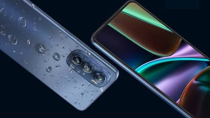 Motorola Edge 30 : ഏറ്റവും കനം കുറഞ്ഞ സ്മാര്‍ട്‌ഫോണ്‍; മോട്ടോ എഡ്ജ് 30 വിലയും പ്രത്യേകതയും