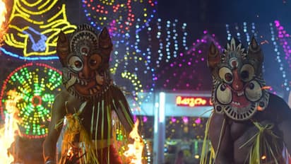 Padayani: ചൂട്ട് വെട്ടത്തിലെ പടയണിപ്പെരുമ