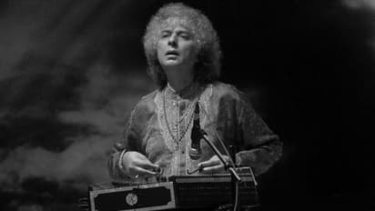 প্রয়াত পণ্ডিত শিবকুমার শর্মা, স্তব্দ হল সন্তুরের মূর্চ্ছ্বনা