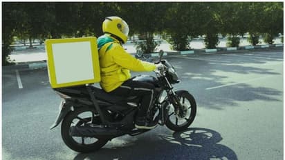 ജീവനക്കാരുടെ നിസഹകരണം; യുഎഇയിലെ ഫുഡ് ഡെലിവറി ആപ്പുകളുടെ പ്രവര്ത്തനം തടസപ്പെട്ടു