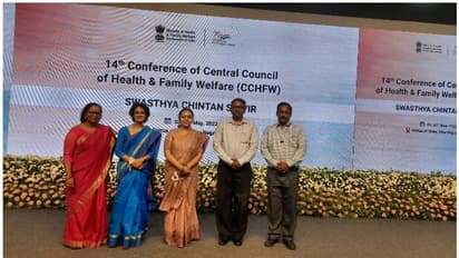 മുൻമന്ത്രിയുടെയും സംഘത്തിന്റേയും നേട്ടം സ്വന്തം പേരിലാക്കി ആരോഗ്യമന്ത്രിയും സംഘവും