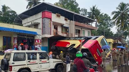 കെഎസ്ആർടിസി ബസ് നിയന്ത്രണംവിട്ട് കടയിലേക്ക് ഇടിച്ചുകയറി, എട്ട് പേർക്ക് പരിക്ക്