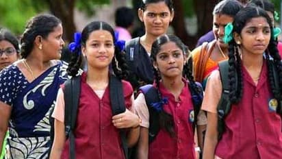 தமிழகத்தில் பள்ளிகள் ஜூன் 13ம் தேதி திறக்கப்படுமா ? அதிகரிக்கும் கொரோனா.. தேதி மாறுமா ?