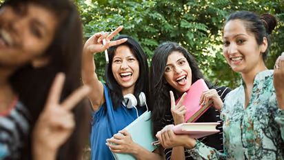  ಸ್ಪರ್ಧಾತ್ಮಕ ಪರೀಕ್ಷೆಗೆ ಸಿದ್ಧರಾಗುವ ಮುನ್ನ, ಈ ಸಲಹೆಗಳನ್ನು ತಪ್ಪದೇ ತಿಳಿದುಕೊಳ್ಳಿ 