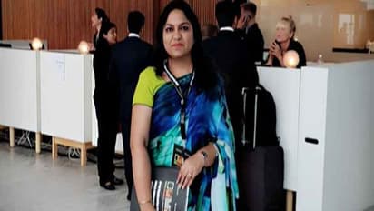 दिलचस्प है IAS पूजा सिंघल की लाइफस्टाइल, स्टार की तरह जीती जिंदगी, हर सरकार में मिलती रही मनचाही पोस्टिंग