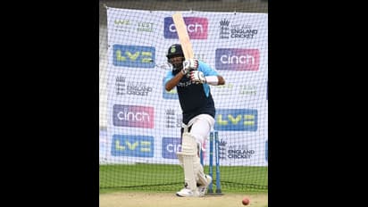 IPL 2022, RR vs DC: Ravichandran Ashwin displays new batting stance, triggers meme fest