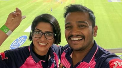 IPL 2022 : രാജസ്ഥാന് റോയല്സ് കുപ്പായത്തില് ബേസില് ജോസഫും ഭാര്യയും; ചിത്രം ഏറ്റെടുത്ത് ആരാധകര്