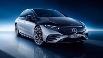 கம்மி விலையில் அதிக தூரம் டிராவல் – கண்ண மூடிக்கிட்டு வாங்க ஏற்ற டாப் 5 எலக்ட்ரிக் கார்கள்!