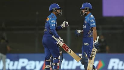 CSK vs MI: எளிய இலக்கை கஷ்டப்பட்டு அடித்து வெற்றி பெற்ற மும்பை இந்தியன்ஸ்