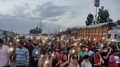 কাশ্মীরি পণ্ডিত খুনে রণক্ষেত্র জন্মু ও কাশ্মীর, পুলিশের লাঠিচার্জের বিরুদ্ধে সরব হিন্দু বিক্ষোভকারীরা