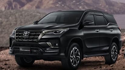 इंडिया में लॉन्च हुई नई 2022 Toyota Fortuner GR-S, स्पोर्टी लुक के साथ मिलेगा दमदार पॉवर