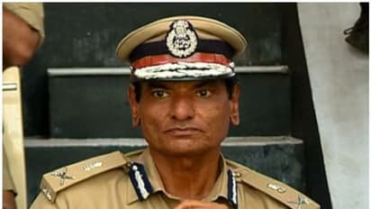 മഴ: അടിയന്തര സാഹചര്യം നേരിടാൻ തയ്യാറായിരിക്കണം, പൊലീസിന് ജാഗ്രതാ നിർദ്ദേശം നൽകി ഡിജിപി