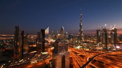 Qatar World Cup : ഖത്തര്‍ ലോകകപ്പ് കാണാനെത്തുന്നവര്‍ക്ക് യുഎഇയില്‍ മള്‍ട്ടിപ്പിള്‍ എന്‍ട്രി വിസ